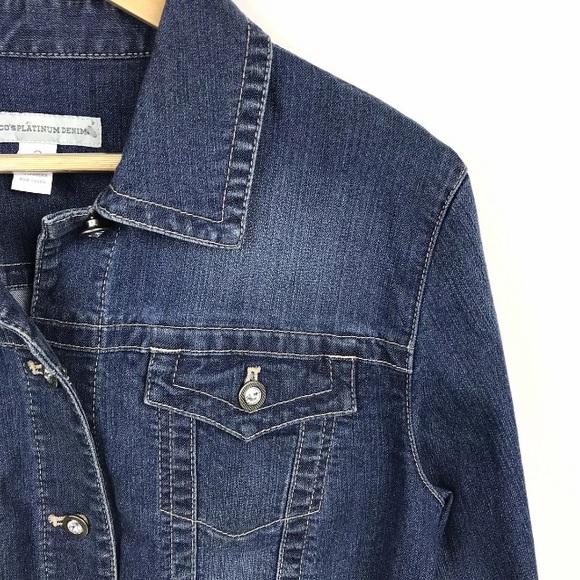 🚨SOLD🚨 Chicos 2 Jean Jacket Size L - Picture 5 of 7